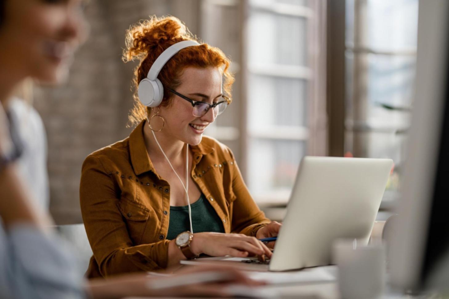 Revisión de objetivos financieros con clientes