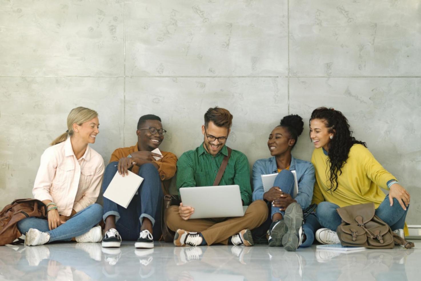 Reunión personalizada de planificación financiera en nuestras oficinas de Vélez-Málaga